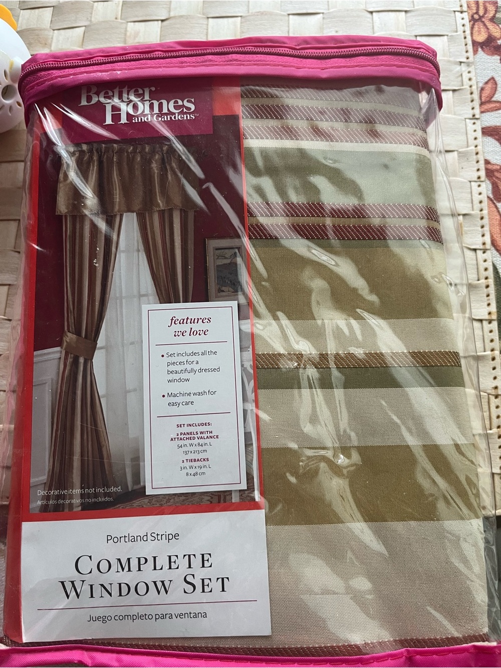 Window Valance and Panels NWT